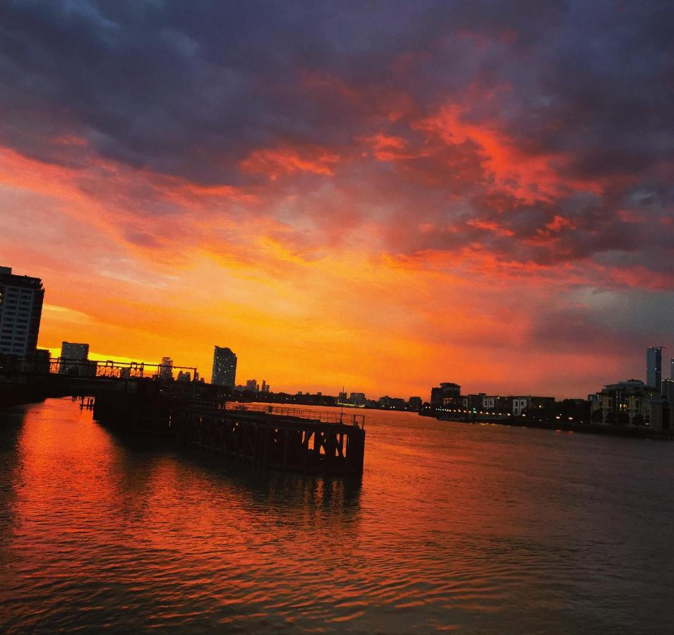 Homestay Room With Stunning Thames River View Londres Exterior foto
